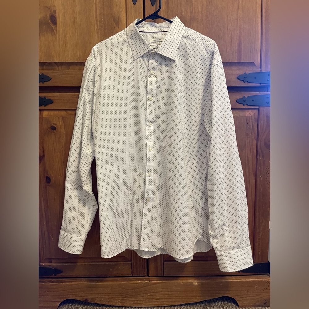 NEW Jos A Bank dress up button shirt